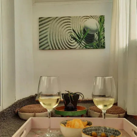 Sun & Surf Loft, Near Main Street And Beach, Wifi Fiber, Winter Garden With Sea View דירה *