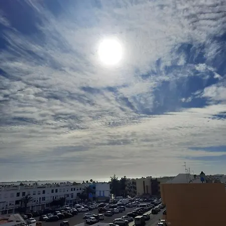 Sun & Surf Loft, Near Main Street And Beach, Wifi Fiber, Winter Garden With Sea View Apartman *