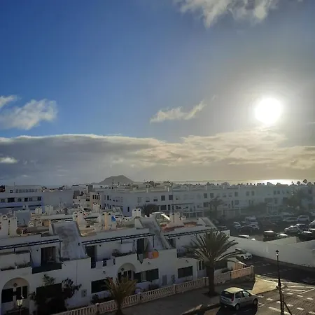 Apartamento Sun & Surf Loft, Near Main Street And Beach, Wifi Fiber, Winter Garden With Sea View Corralejo